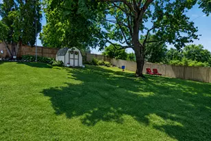 22 Heather Ln, Norwalk, CT 06851 - Photo 33