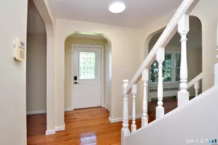 12 Jerome Ave, Bloomfield, CT 06002 - Photo 3