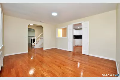 12 Jerome Avenue, Bloomfield, CT 06002 - Photo 9