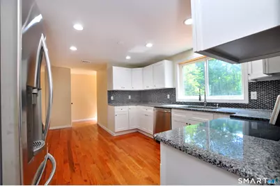 12 Jerome Avenue, Bloomfield, CT 06002 - Photo 15