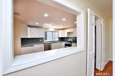 12 Jerome Avenue, Bloomfield, CT 06002 - Photo 11