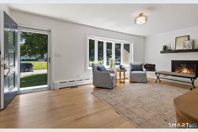 9 Deluca Drive, Greenwich, CT 06807 - Photo 3