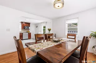 325 Rockwell Ave, Bloomfield, CT 06002 - Photo 7