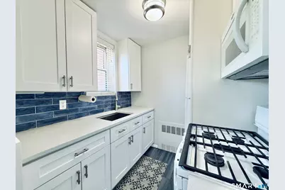 140 Grove Street #2H, Stamford, CT 06901 - Photo 7