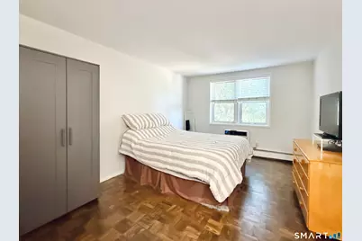 140 Grove Street #2H, Stamford, CT 06901 - Photo 9