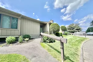 33 Pilgrim Harbor, Wallingford, CT 06492 - Photo 3