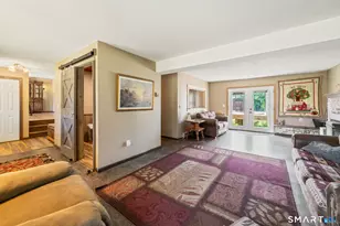 28 Charter Oak Dr, Oxford, CT 06478 - Photo 5