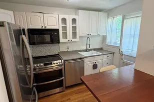 61 Arnold Way, West Hartford, CT 06119 - Photo 7