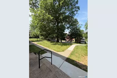 61 Arnold Way #61, West Hartford, CT 06119 - Photo 21