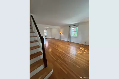 61 Arnold Way #61, West Hartford, CT 06119 - Photo 3