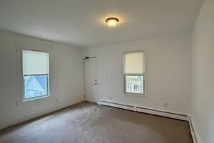 153 Hollister Ave, Bridgeport, CT 06607 - Photo 7