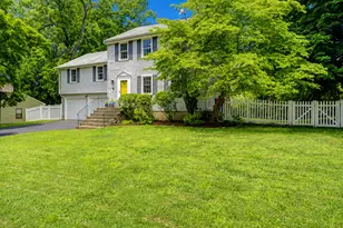 89 Opal Dr, Glastonbury, CT 06033 - Photo 1
