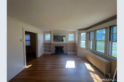 39 Fairmont Street, Wethersfield, CT 06109 - Photo 3