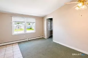 39 Fairmont St, Wethersfield, CT 06109 - Photo 5