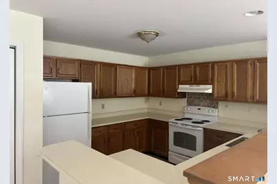 160 Willow Springs #160, New Milford, CT 06776 - Photo 5