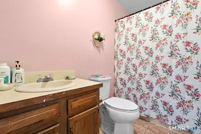 181 Hicks Street #2D, Meriden, CT 06450 - Photo 27