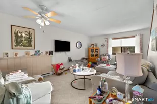 181 Hicks St, Meriden, CT 06450 - Photo 15