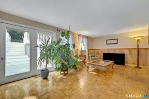 52 London Ln, Stamford, CT 06902 - Photo 7