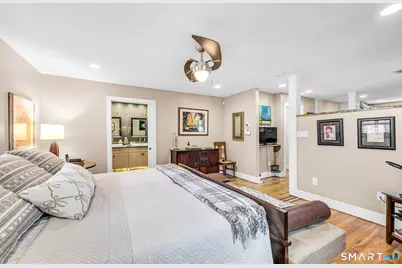 1085 Ocean Avenue, New London, CT 06320 - Photo 17