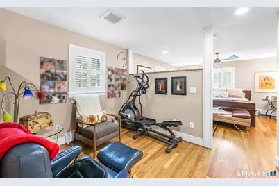 1085 Ocean Avenue, New London, CT 06320 - Photo 13