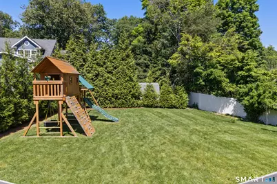 9 Deluca Drive, Greenwich, CT 06807 - Photo 27