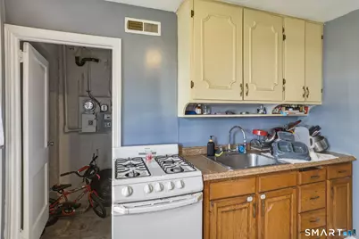 52-56 Great Hill Road, East Hartford, CT 06108 - Photo 13
