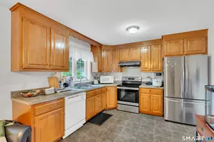 5 Thamesview Rd, Norwich, CT 06360 - Photo 9