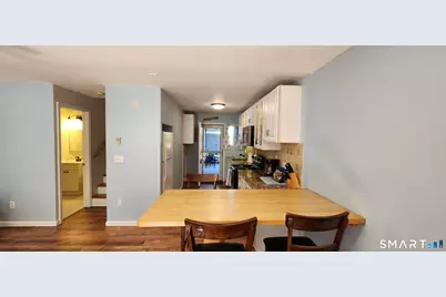 111 West Walk #111, West Haven, CT 06516 - Photo 9