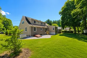 13 Peach Tree Ln, Glastonbury, CT 06033 - Photo 29