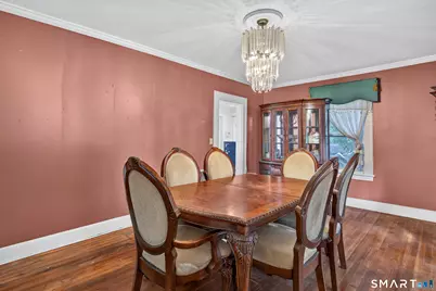 810 Briarwood Avenue, Bridgeport, CT 06604 - Photo 7