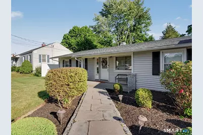 277 Indian Field Road, Bridgeport, CT 06606 - Photo 3