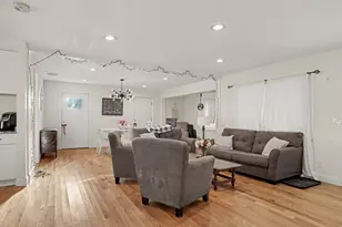 277 Indian Field Rd, Bridgeport, CT 06606 - Photo 15