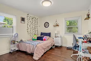 277 Indian Field Rd, Bridgeport, CT 06606 - Photo 27