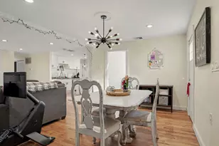277 Indian Field Rd, Bridgeport, CT 06606 - Photo 13