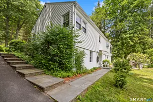 80 Briar Cliff Ave, Waterbury, CT 06708 - Photo 15