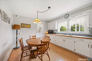 80 Briar Cliff Ave, Waterbury, CT 06708 - Photo 5