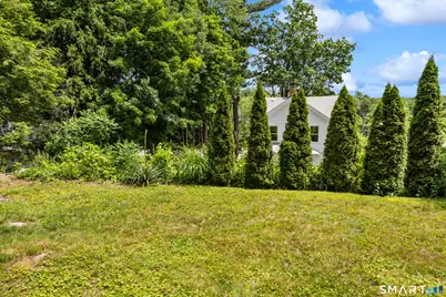 80 Briar Cliff Avenue, Waterbury, CT 06708 - Photo 17