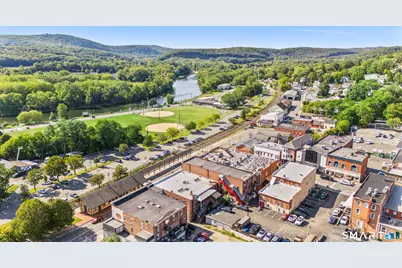 14 Railroad Street #8, New Milford, CT 06776 - Photo 3