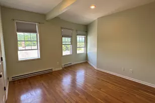 14 Railroad St, New Milford, CT 06776 - Photo 5
