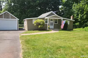 12 Woolam Rd, East Windsor, CT 06088 - Photo 3