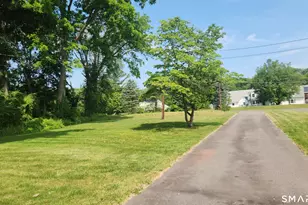 12 Woolam Rd, East Windsor, CT 06088 - Photo 5