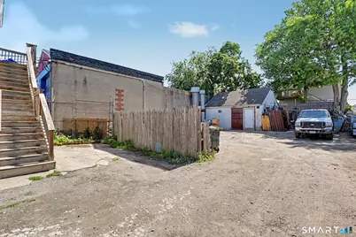 178 Linen Avenue, Bridgeport, CT 06604 - Photo 19