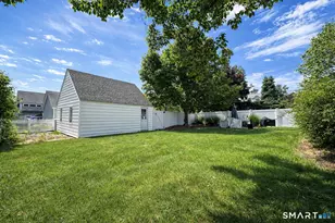 10 Ludlow Manor, Norwalk, CT 06855 - Photo 15
