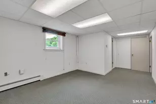 688 Raymond Hill Rd, Montville, CT 06382 - Photo 27
