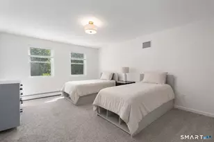 697 Governors Hwy, South Windsor, CT 06074 - Photo 17