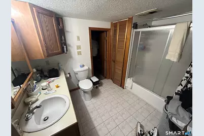 35 Overlook Street, West Haven, CT 06516 - Photo 11