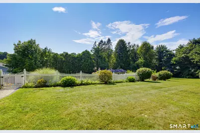 97 Nutmeg Drive, Manchester, CT 06040 - Photo 37