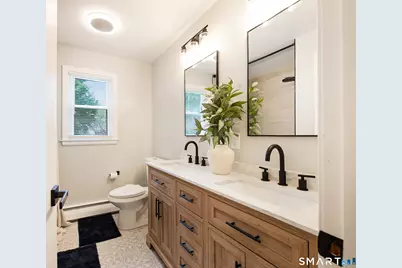 25 Harrison Drive, Hamden, CT 06514 - Photo 7