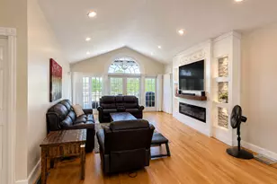43 Barber Hill Rd, East Windsor, CT 06016 - Photo 13