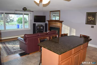 33 Douglas Drive, Enfield, CT 06082 - Photo 9